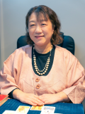 甘寺　凛子先生