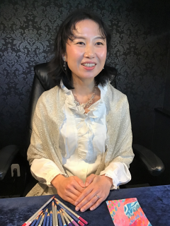 門鈴明日香先生