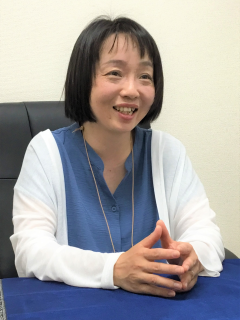 あめいじんぐ先生