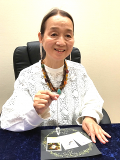 龍月先生