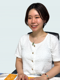 四葉さんご先生